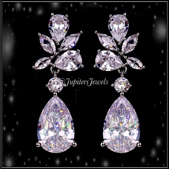Neiman Marcus Jewelry - NEW 5g 925 SILVER ORNATE SIMULATED DIAMOND LEAF EVENT PEAR DROP EARRINGS